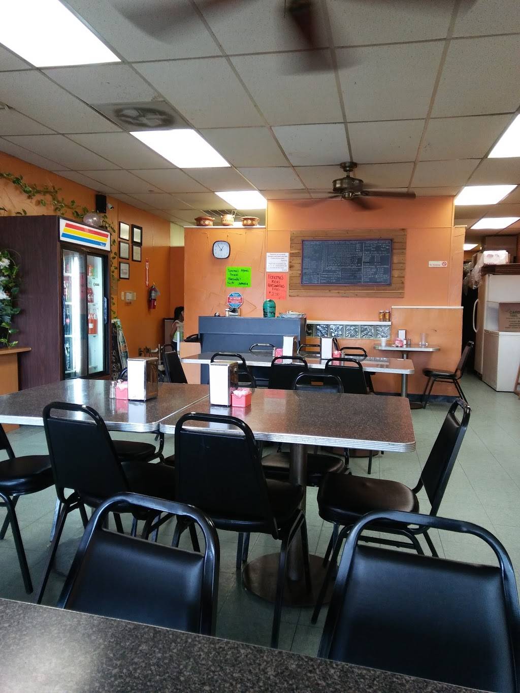 Taqueria Victoria | restaurant | 2740 Valwood Pkwy, Farmers Branch, TX 75234, USA | 9726200775 OR +1 972-620-0775