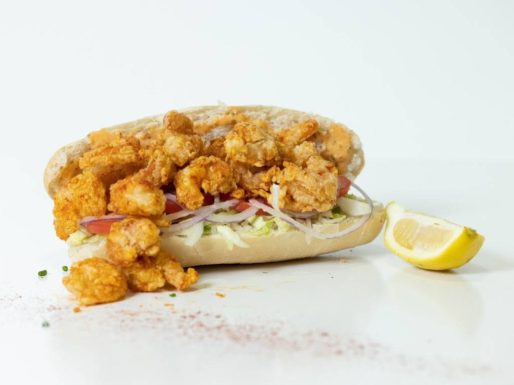 Laroux Creole Kitchen | restaurant | 22370 Lakeshore Blvd, Euclid, OH 44123, USA | 2162536015 OR +1 216-253-6015