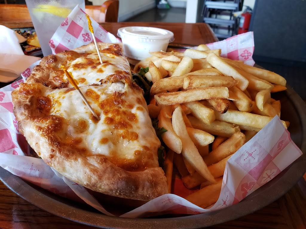 Colasantes | Ristorante & Pub | restaurant | 416 Fairmont Rd, Morgantown, WV 26501, USA | 3042967689 OR +1 304-296-7689