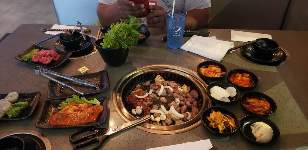 Kpot Korean BBQ & Hot Pot | restaurant | 789 Franklin Mills Cir, Philadelphia, PA 19154, USA | 2157099588 OR +1 215-709-9588
