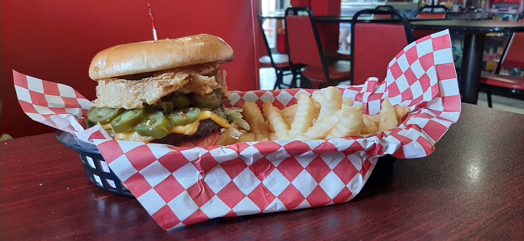 Grill-A-Burger | restaurant | 1205 N Chadbourne St, San Angelo, TX 76903, USA | 3256177807 OR +1 325-617-7807