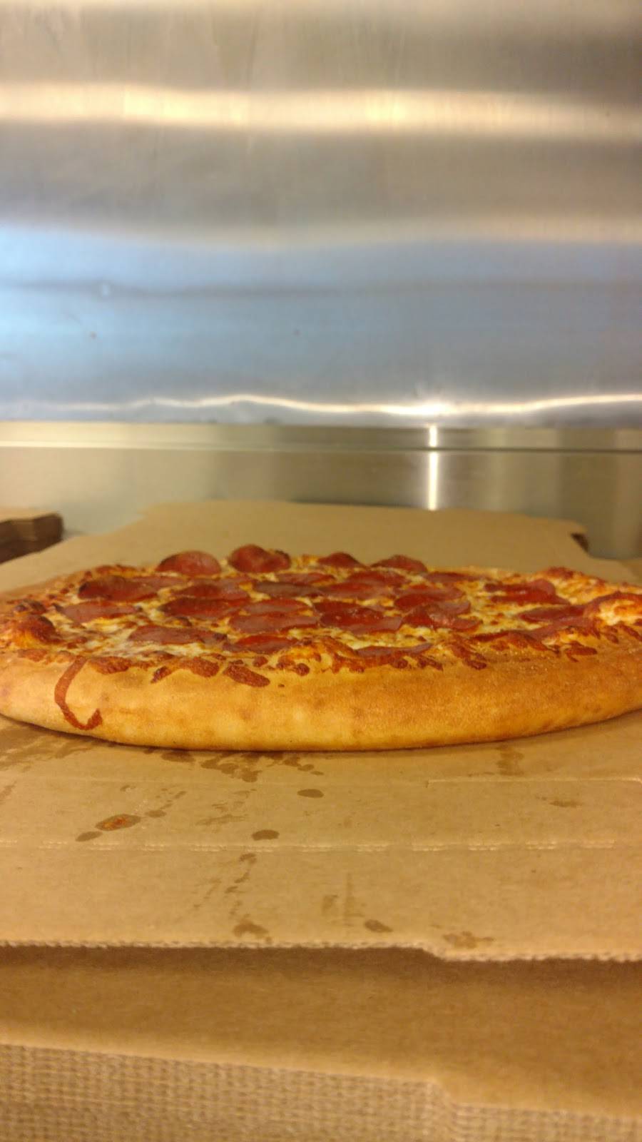 Little Caesars Pizza | meal takeaway | 1620 N Ankeny Blvd Suite 102, Ankeny, IA 50023, USA | 5159631700 OR +1 515-963-1700
