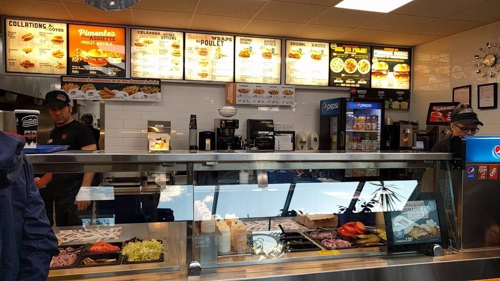 Harveys | restaurant | 7100 Rue Sherbrooke E, Montréal, QC H1N 1E7, Canada | 5142550643 OR +1 514-255-0643