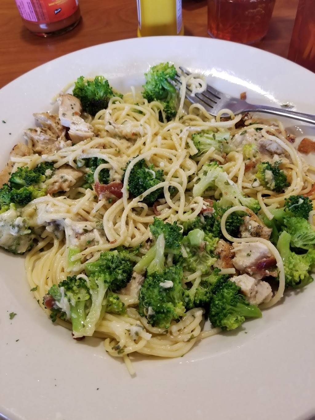 Perkins Restaurant & Bakery | restaurant | 587 E Main St, Canfield, OH 44406, USA | 3305336979 OR +1 330-533-6979