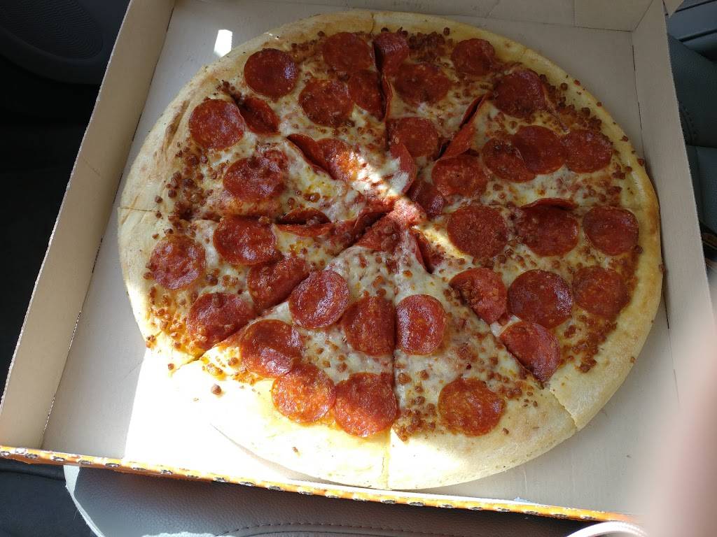 Little Caesars Pizza | meal takeaway | 1270 W Foothill Blvd, Rialto, CA 92376, USA | 9098206006 OR +1 909-820-6006