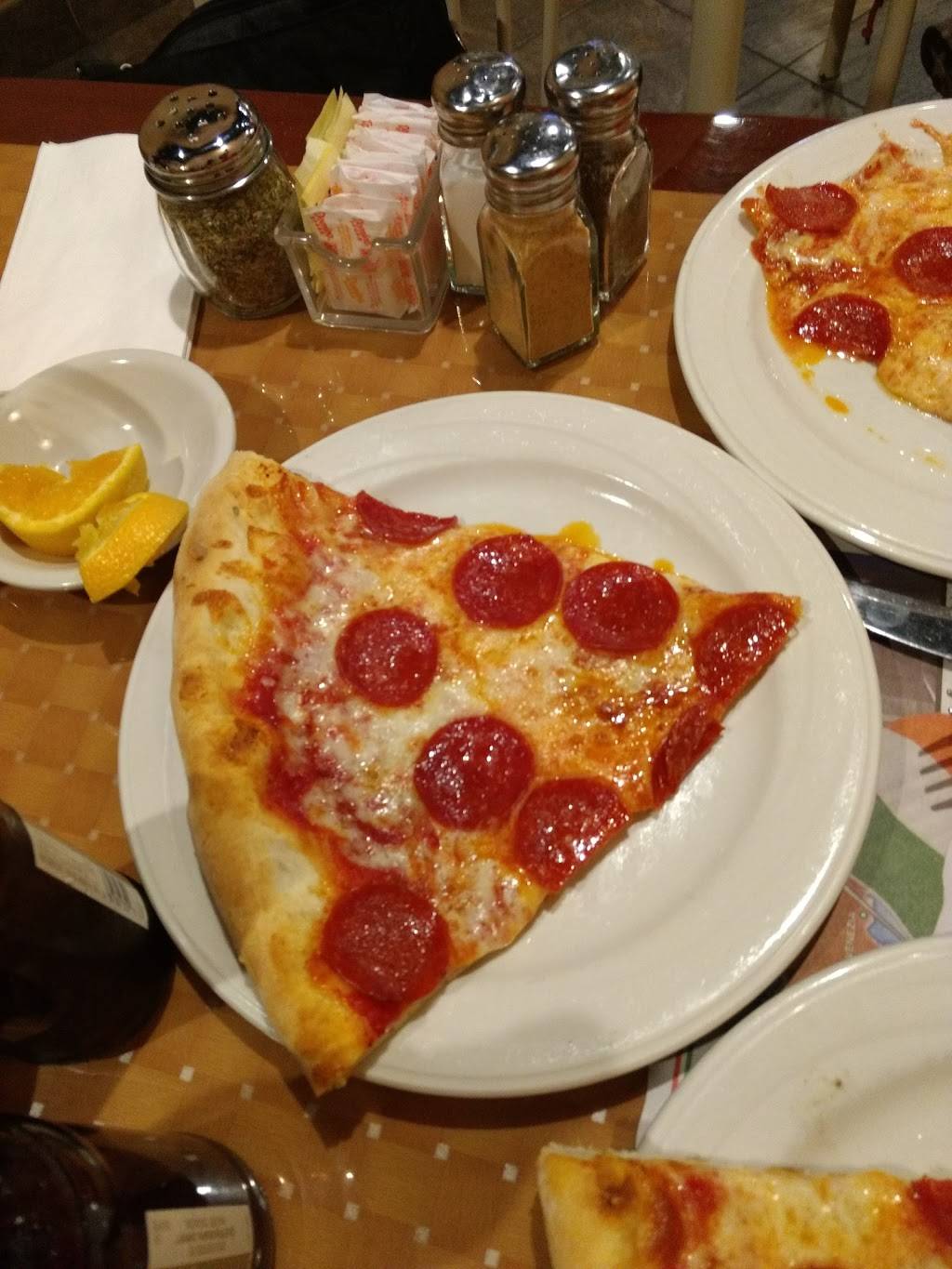 Ninos | restaurant | 442 Bergen St, Harrison, NJ 07029, USA | 9734845770 OR +1 973-484-5770