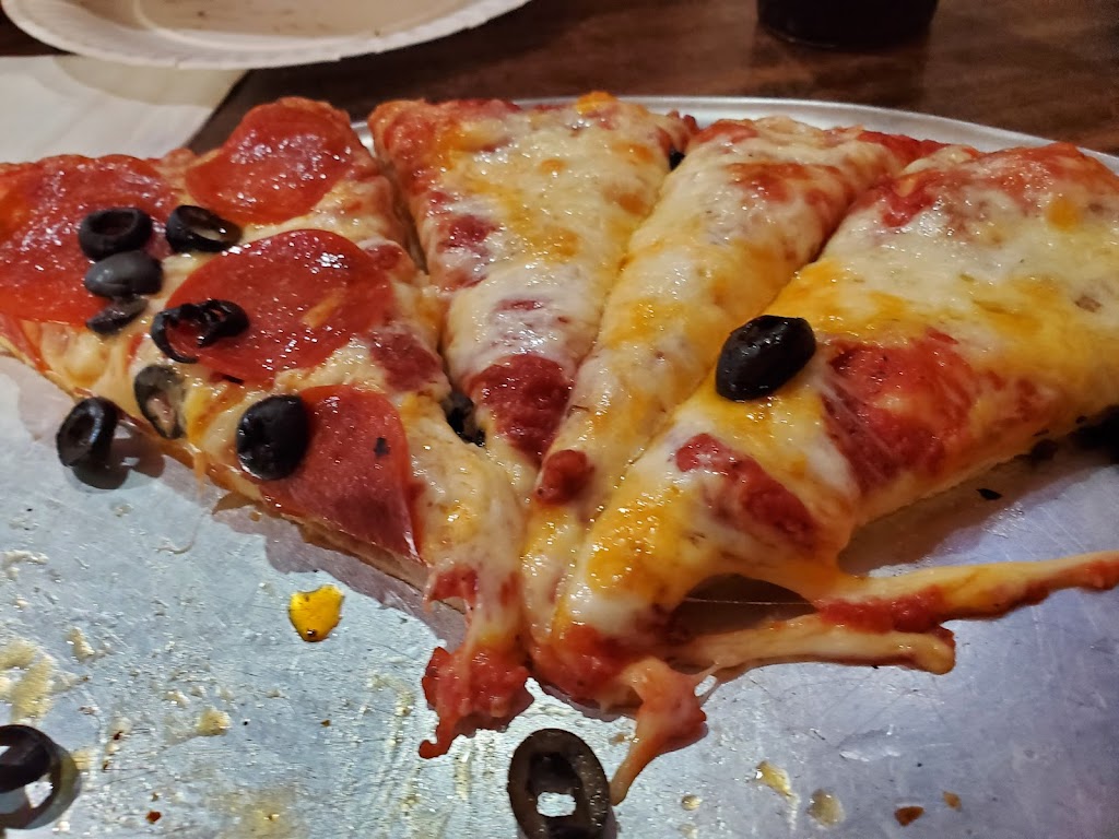 Pizza Barn | restaurant | 1981 W Williams Ave, Fallon, NV 89406, USA | 7754237155 OR +1 775-423-7155