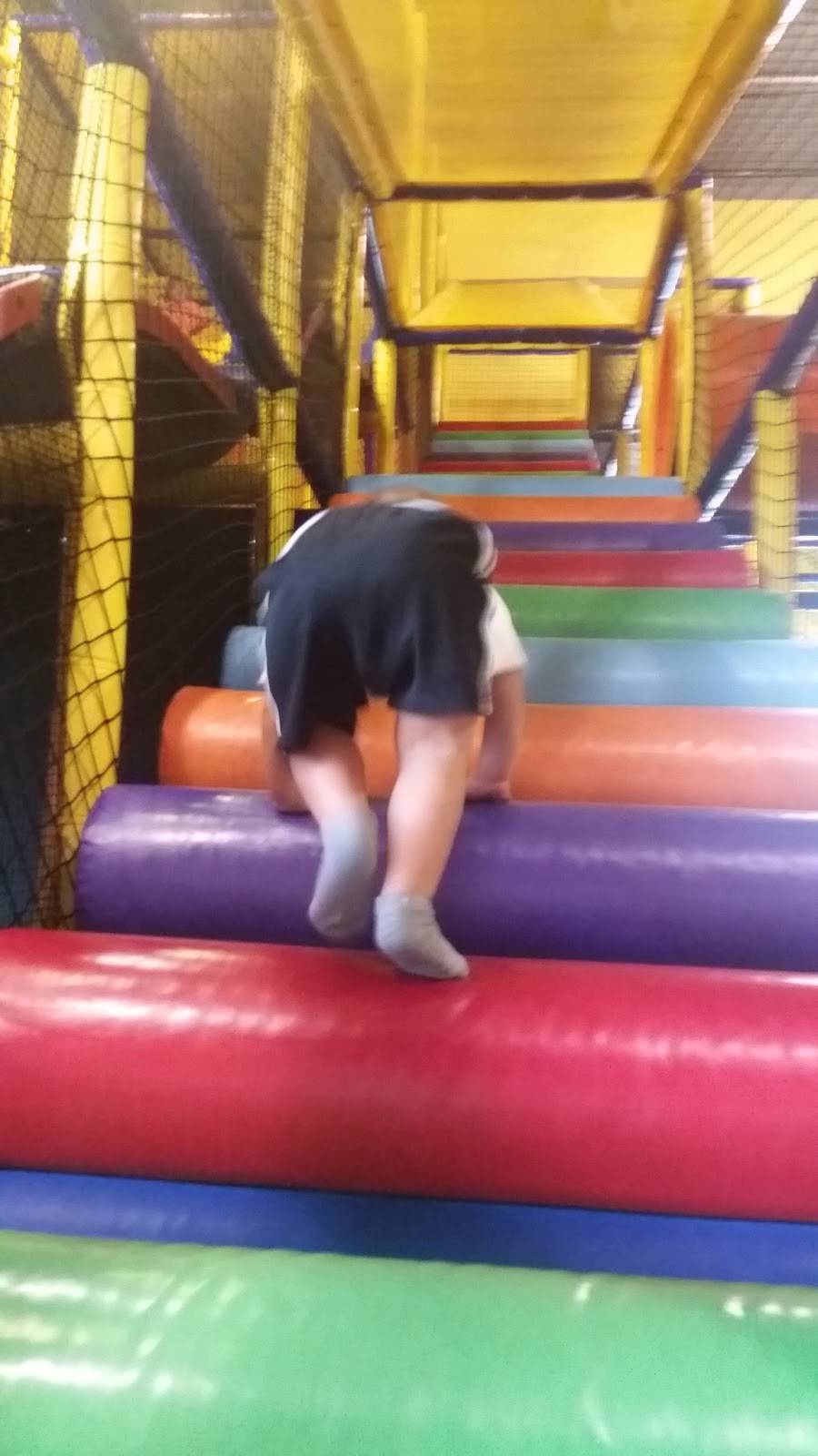 Jump & Jacks | restaurant | 7102 Office Park Dr, West Chester Township, OH 45069, USA | 5137795867 OR +1 513-779-5867