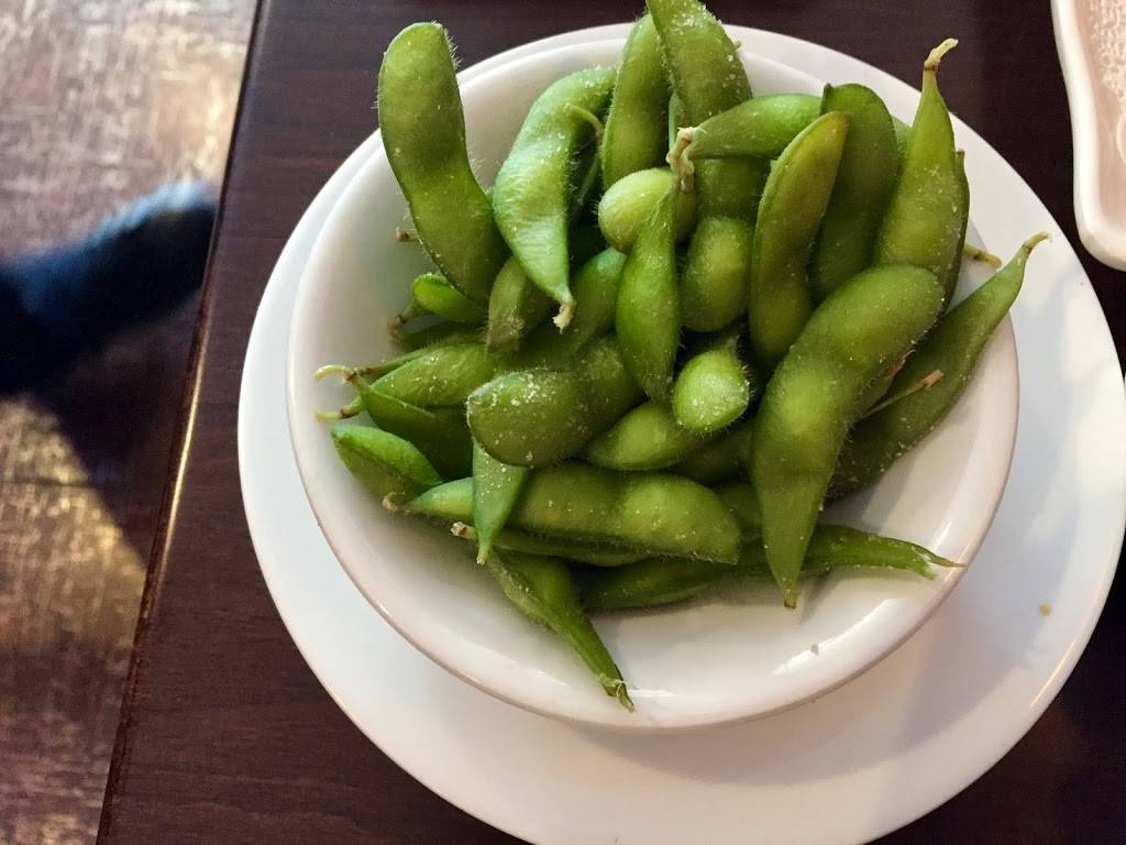 Im Sushi | restaurant | 258 Bellevue Ave, Newport, RI 02840, USA | 4018411633 OR +1 401-841-1633