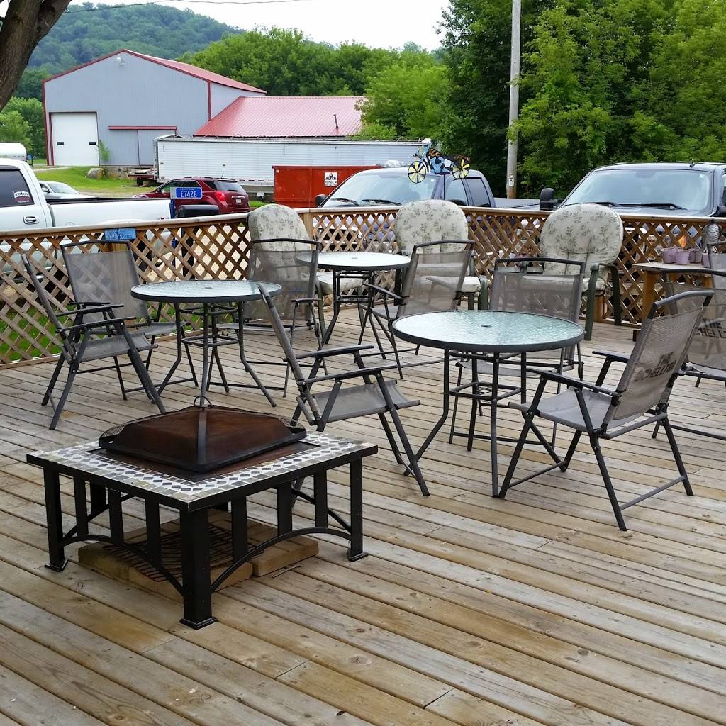 Schellter Bar and Grill | restaurant | E7428 Cty Hwy C, North Freedom, WI 53951, USA | 6085443091 OR +1 608-544-3091