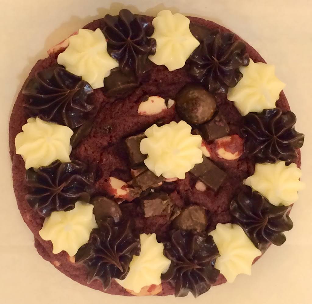 King Cookie Ocala | bakery | 3313 NE Jacksonville Rd, Ocala, FL 34479, USA | 3522372557 OR +1 352-237-2557