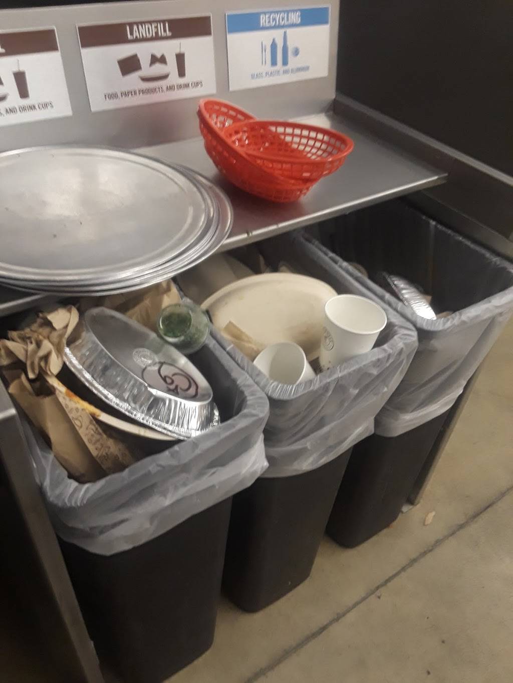 Chipotle Mexican Grill | restaurant | 1851 S Christopher Columbus Blvd #3, Philadelphia, PA 19148, USA | 2679407680 OR +1 267-940-7680