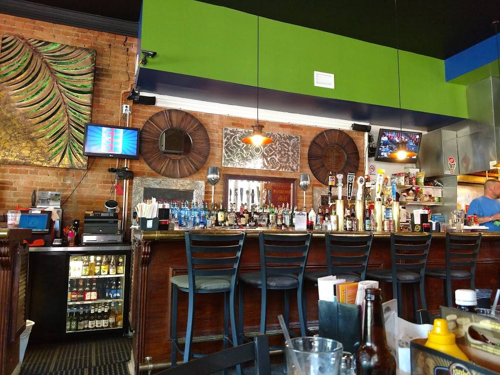 Andys Place | restaurant | 208 S Broad St, Holly, MI 48442, USA | 2483825020 OR +1 248-382-5020