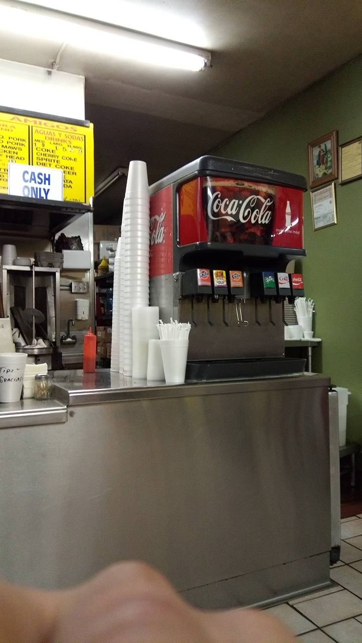 Taqueria Los Amigos | restaurant | 3162 Martin Luther King Jr Blvd, Lynwood, CA 90262, USA | 3106327334 OR +1 310-632-7334