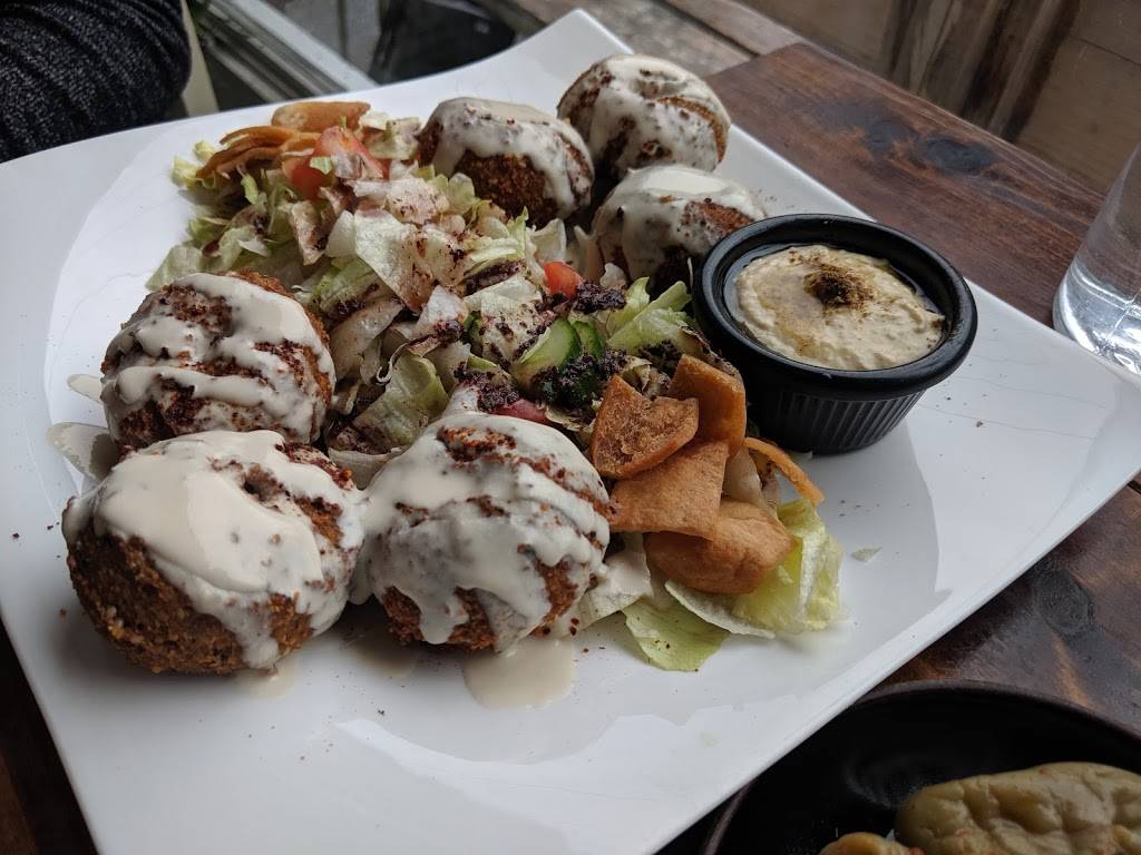 Zezafoun Syrian Cuisine | restaurant | 4 Manor Rd E, Toronto, ON M4S 1P8, Canada | 4163227707 OR +1 416-322-7707