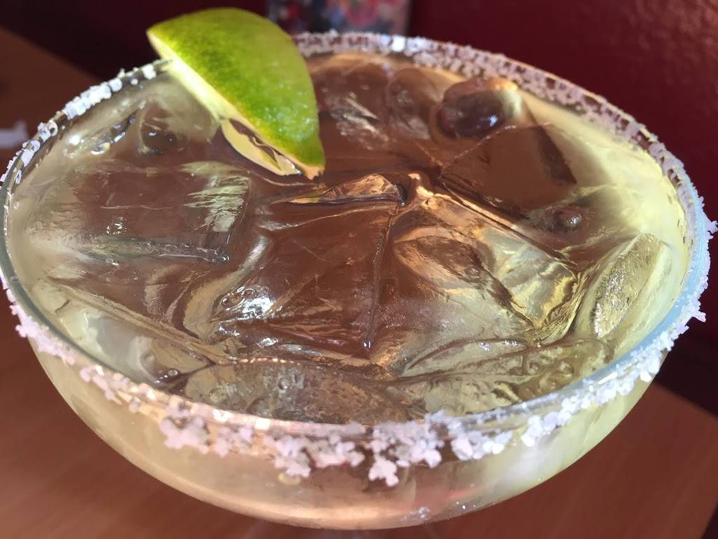 Las Palmas Mexican Cuisine | restaurant | 7800, 55792 Twentynine Palms Highway, Yucca Valley, CA 92284, USA | 7603697164 OR +1 760-369-7164