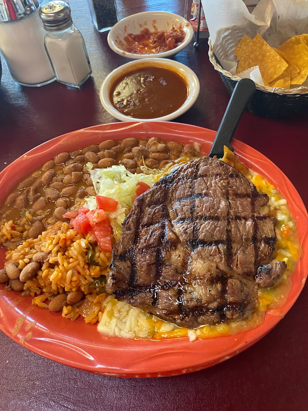 Los Amigos Restaurant | restaurant | 3904 Rodeo Rd, Santa Fe, NM 87507, USA | 5054380600 OR +1 505-438-0600