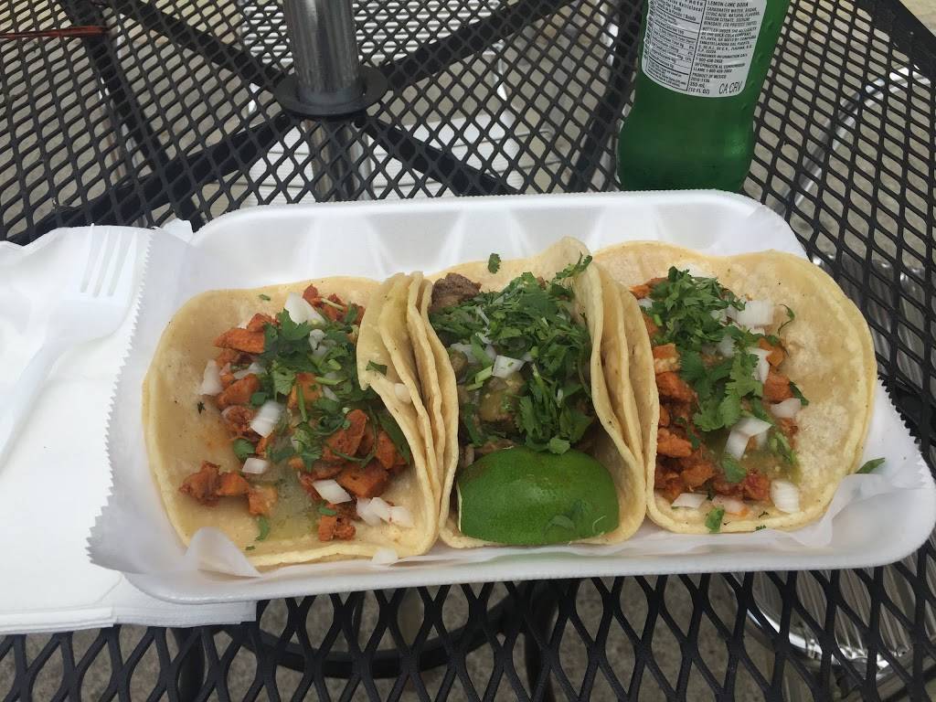 Michoacana Grill | restaurant | 201 S Union St, Kennett Square, PA 19348, USA | 6104448979 OR +1 610-444-8979