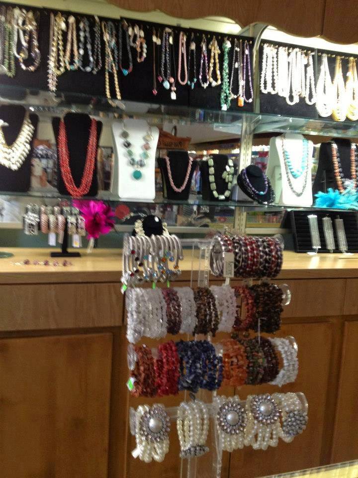 Buckland Pharmacy | meal takeaway | 600 Dalies Ave, Belen, NM 87002, USA | 5058647434 OR +1 505-864-7434