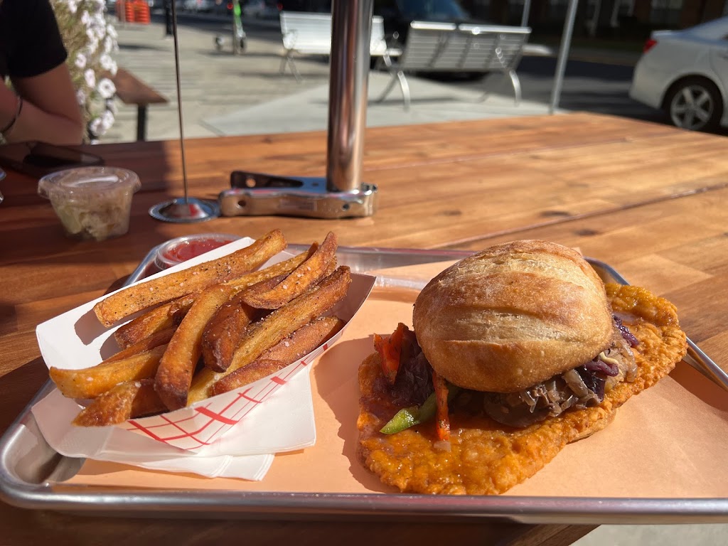 The Good Wurst | restaurant | 1222 S Tryon St, Charlotte, NC 28203, USA | 7049008627 OR +1 704-900-8627