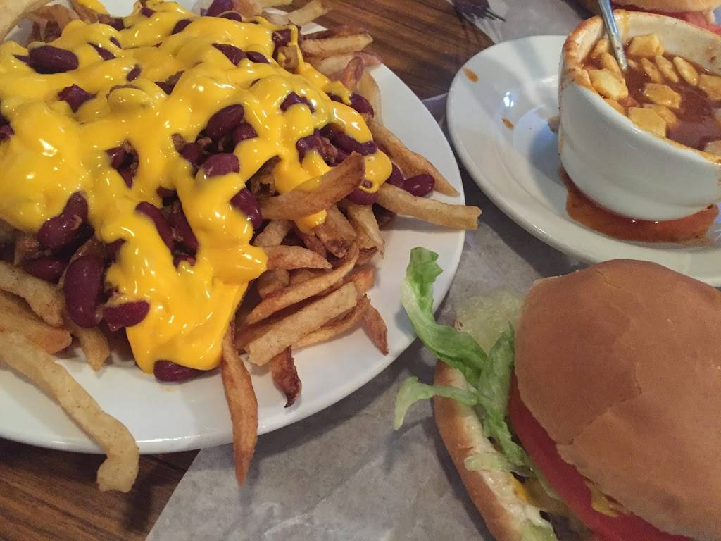 Igloo Diner | restaurant | 2819 4th St, Peru, IL 61354, USA | 8152230848 OR +1 815-223-0848