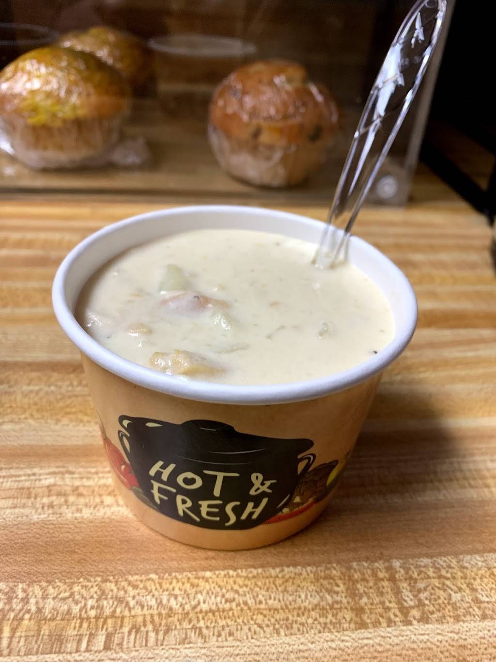 Monmouth Kwik Shop | meal takeaway | 4 Academy Rd, Monmouth, ME 04259, USA | 2079333334 OR +1 207-933-3334