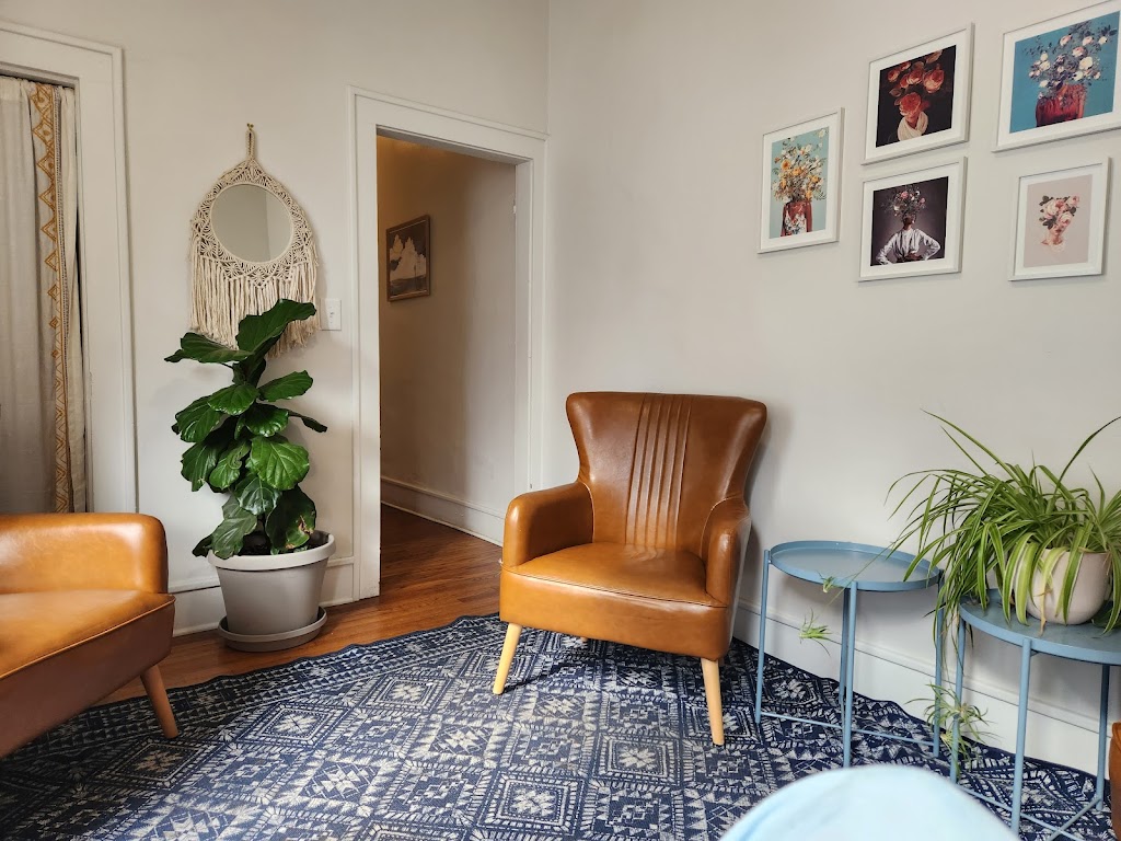 Evvys Coffeehouse & Café | cafe | 1103 Indiana Ave, La Porte, IN 46350, USA | 2194480339 OR +1 219-448-0339