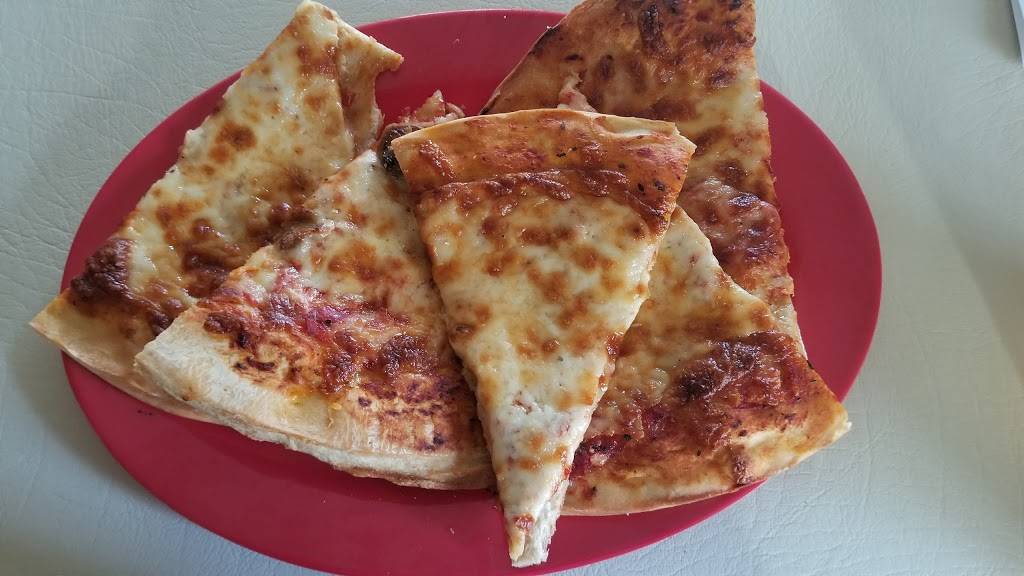 Papa Johns Pizza | restaurant | 13650 Fiddlesticks Blvd, Fort Myers, FL 33912, USA | 2395617273 OR +1 239-561-7273