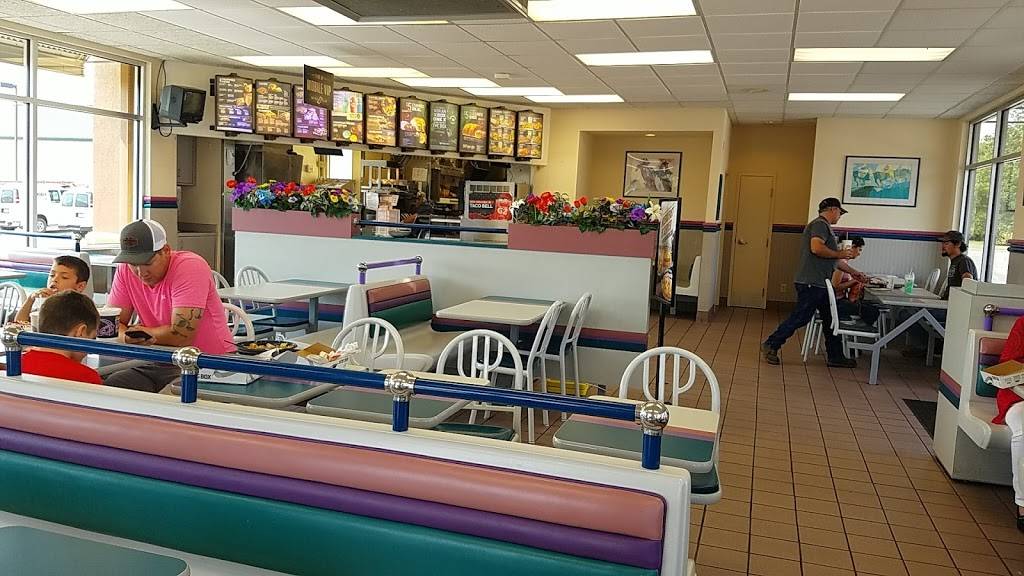 Taco Bell | meal takeaway | 1745 N Summit St, Arkansas City, KS 67005, USA | 6204421144 OR +1 620-442-1144