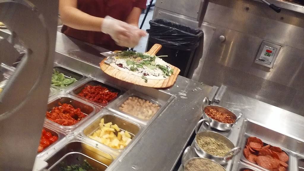 Pieology | restaurant | 30001-30011 Haun Rd, Menifee, CA 92586, USA | 9498008314 OR +1 949-800-8314