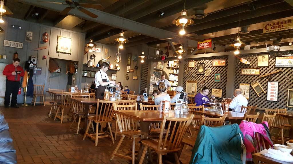 Cracker Barrel Old Country Store | restaurant | 1855 W Diehl Rd, Naperville, IL 60563, USA | 6307786699 OR +1 630-778-6699
