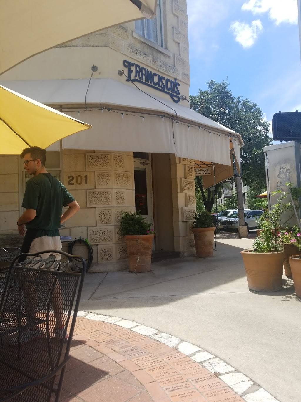Franciscos Restaurant | restaurant | 201 Earl Garrett St, Kerrville, TX 78028, USA | 8302572995 OR +1 830-257-2995