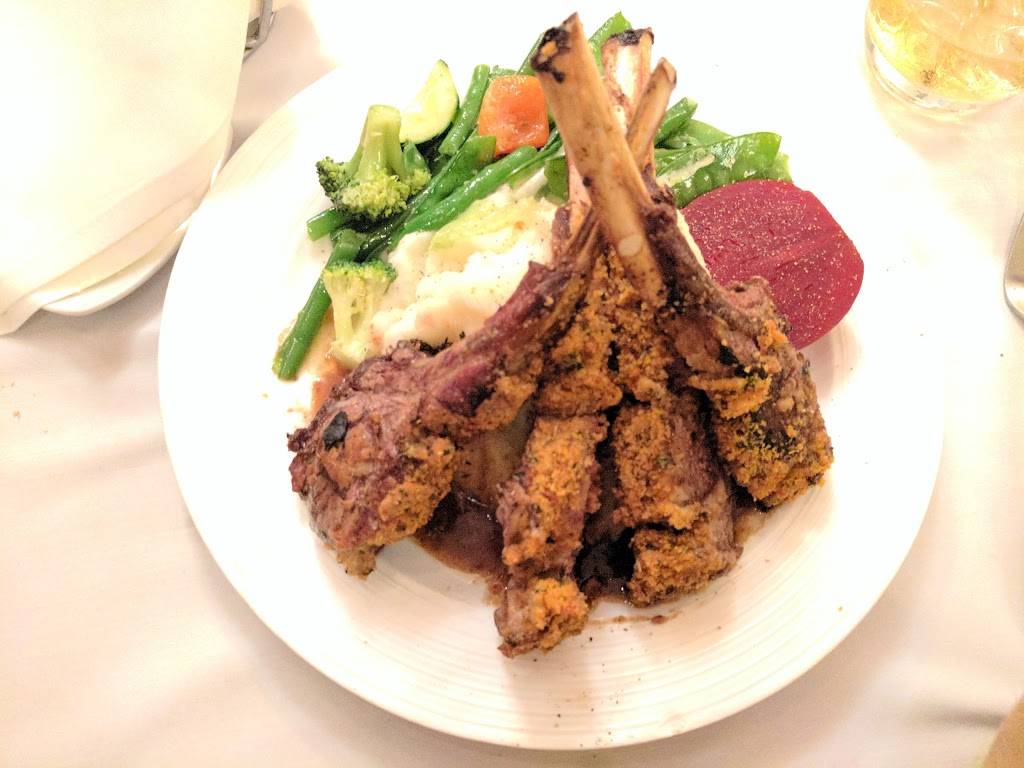 Crabtrees | restaurant | 226 Jericho Turnpike, Floral Park, NY 11001, USA | 5163267769 OR +1 516-326-7769