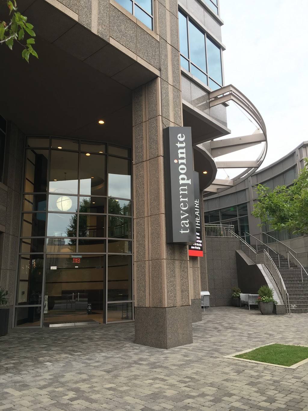 Tavernpointe | restaurant | 1545 Peachtree St NE #101, Atlanta, GA 30309, USA | 4045493954 OR +1 404-549-3954