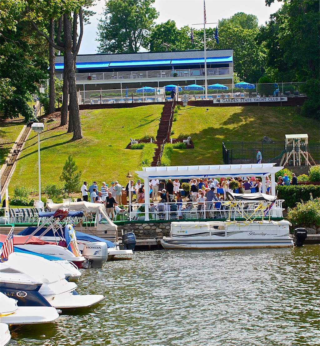 Garden State Yacht Club | restaurant | 33 Point Pleasant Rd, Hopatcong, NJ 07843, USA | 9733980022 OR +1 973-398-0022