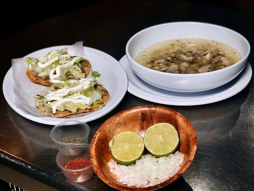 La Poblanita Mexican Restaurant | restaurant | 2322 S 20th St, Omaha, NE 68108, USA | 4026863000 OR +1 402-686-3000