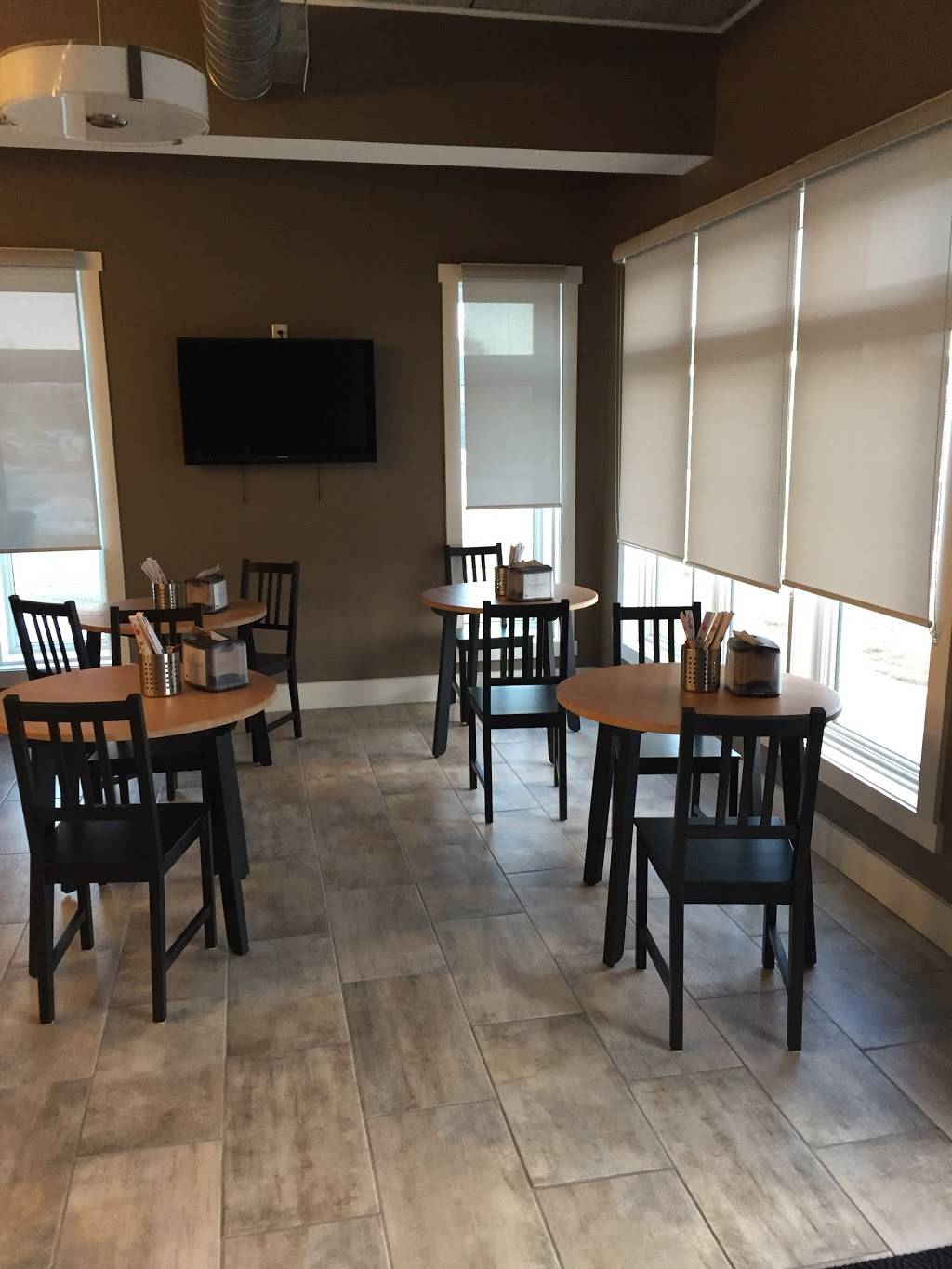 Noodle 10 | restaurant | 510 N Service Rd Unit 10, Grimsby, ON L3M 0C9, Canada | 9056508283 OR +1 905-650-8283