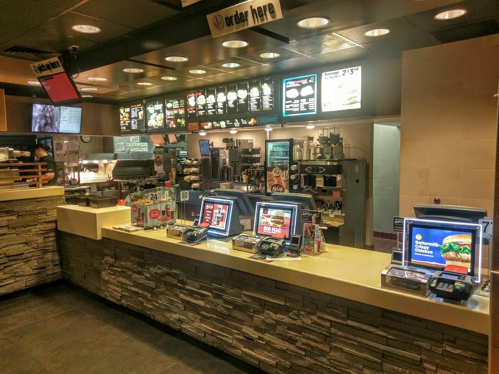 McDonalds | cafe | 8280 N Wickham Rd, Melbourne, FL 32940, USA | 3212427298 OR +1 321-242-7298