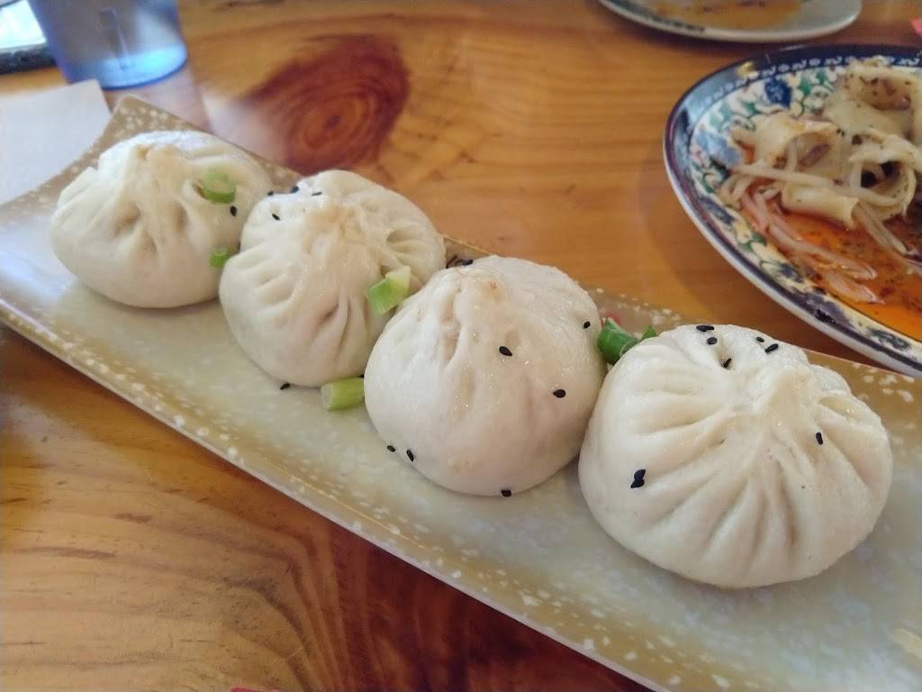 Dumpling The Noodle | restaurant | 1719 N 45th St, Seattle, WA 98103, USA | 2064031724 OR +1 206-403-1724