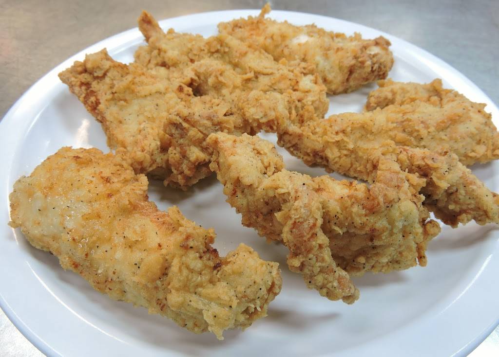 Daisys Country Cooking | restaurant | 223 W 5th St, New Albany, IN 47150, USA | 8129448101 OR +1 812-944-8101