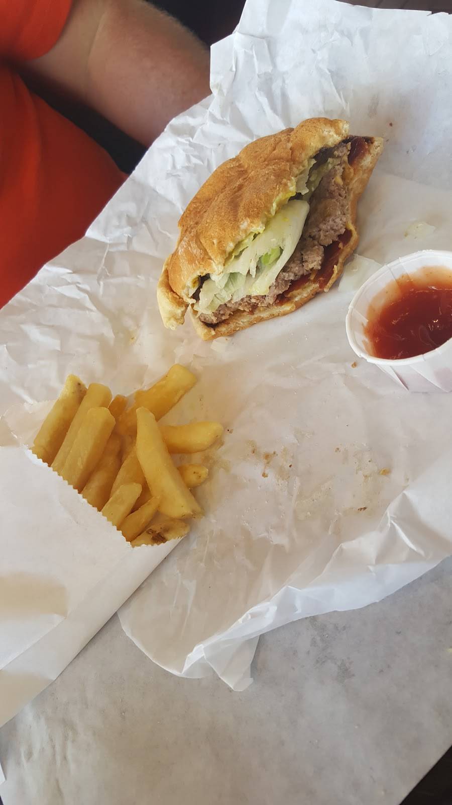 Mytiburger | restaurant | 9405 Kempwood Dr, Houston, TX 77080, USA | 7134620109 OR +1 713-462-0109