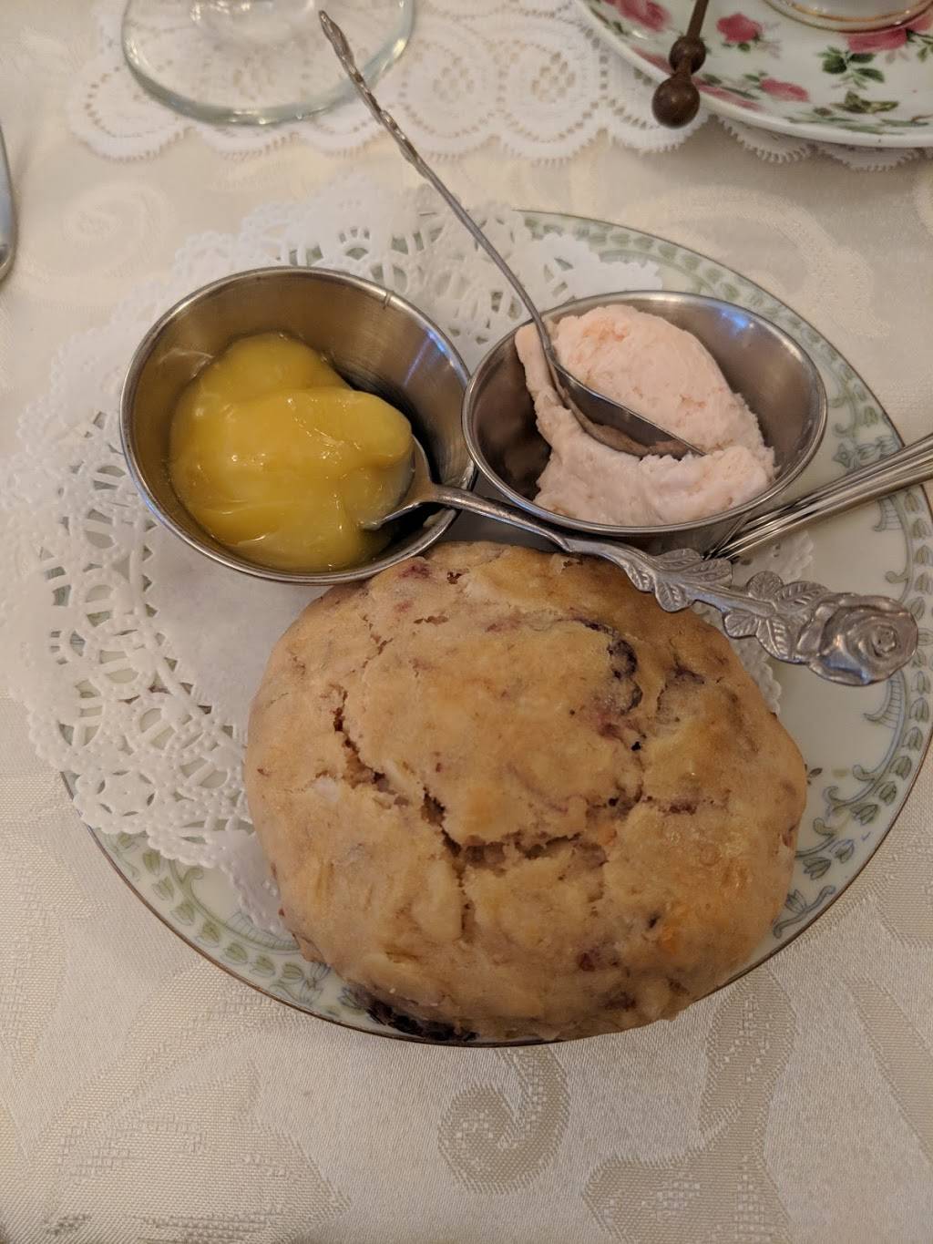 Johanna Mays Fine Teas | restaurant | 9104 Callon Ave, Schofield, WI 54476, USA | 7153556816 OR +1 715-355-6816