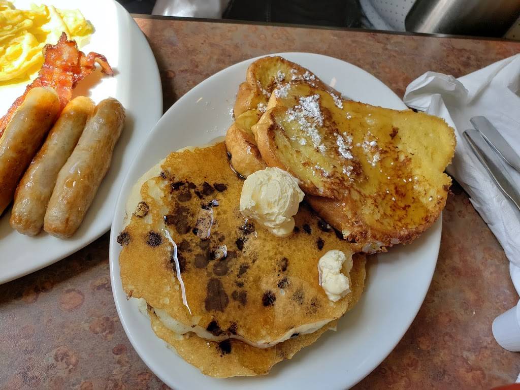 Perkins Restaurant & Bakery | restaurant | 5002 E Fowler Ave, Tampa, FL 33617, USA | 8138992266 OR +1 813-899-2266