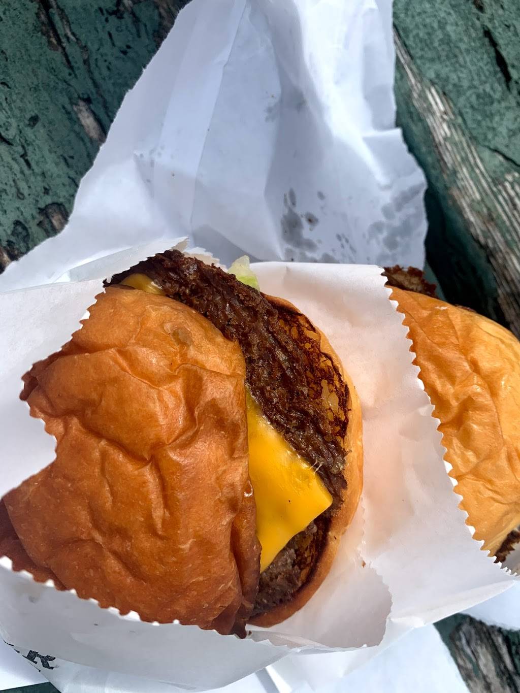 Chubbies Burgers | restaurant | 960 Auahi St, Honolulu, HI 96814, USA | 8082917867 OR +1 808-291-7867