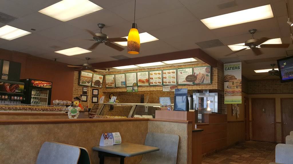 Subway Restaurants | restaurant | 1120 Baldwin Mill Rd, Jarrettsville, MD 21084, USA | 4105579371 OR +1 410-557-9371