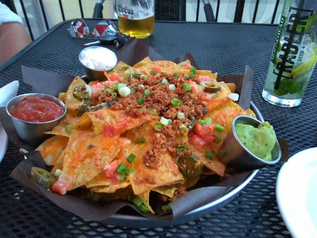 Squire & Firkin | restaurant | 3335 Bloor St W, Etobicoke, ON M8X 1E9, Canada | 4162336531 OR +1 416-233-6531