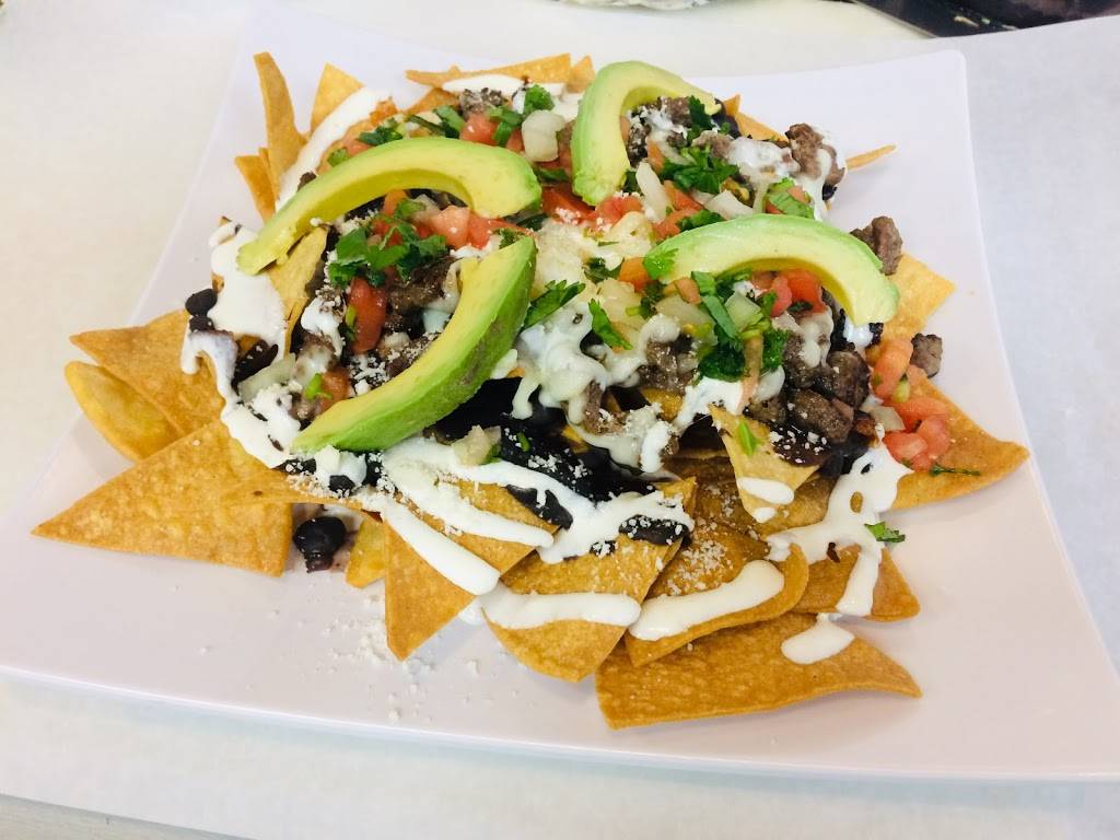 DAmigos Restaurant & Bar | restaurant | 12 E Gun Hill Rd, The Bronx, NY 10467, USA | 9292224147 OR +1 929-222-4147