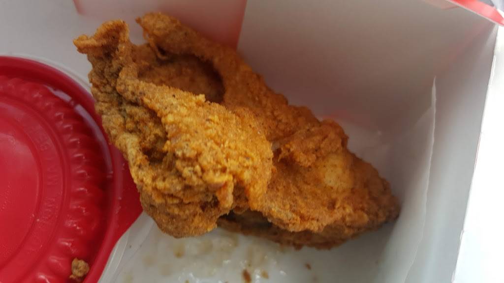 KFC | restaurant | 28073 MS-28, Hazlehurst, MS 39083, USA | 6018945920 OR +1 601-894-5920