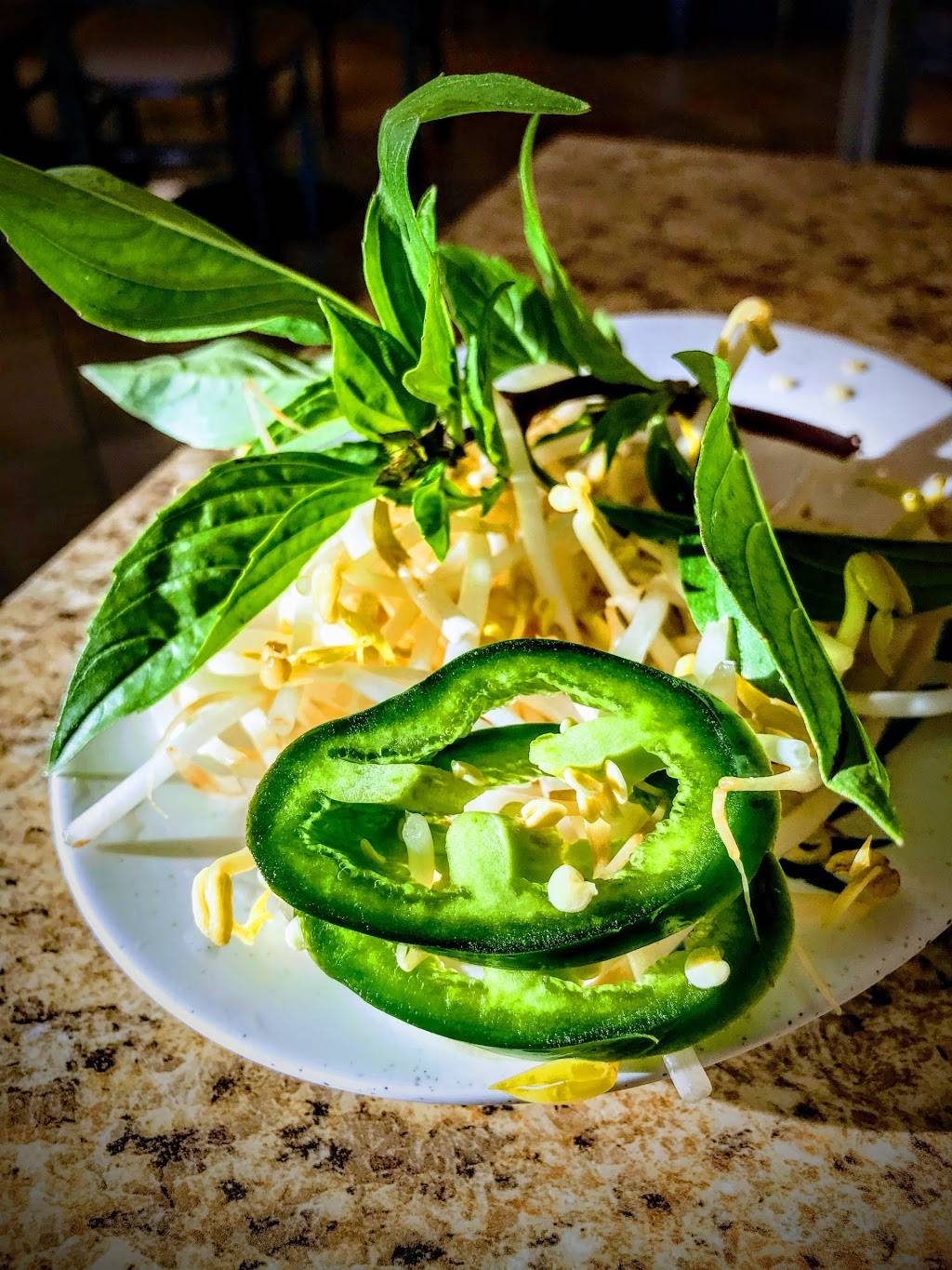 Pho Dan | restaurant | 2711 La Frontera Blvd, Round Rock, TX 78681, USA | 5125273699 OR +1 512-527-3699