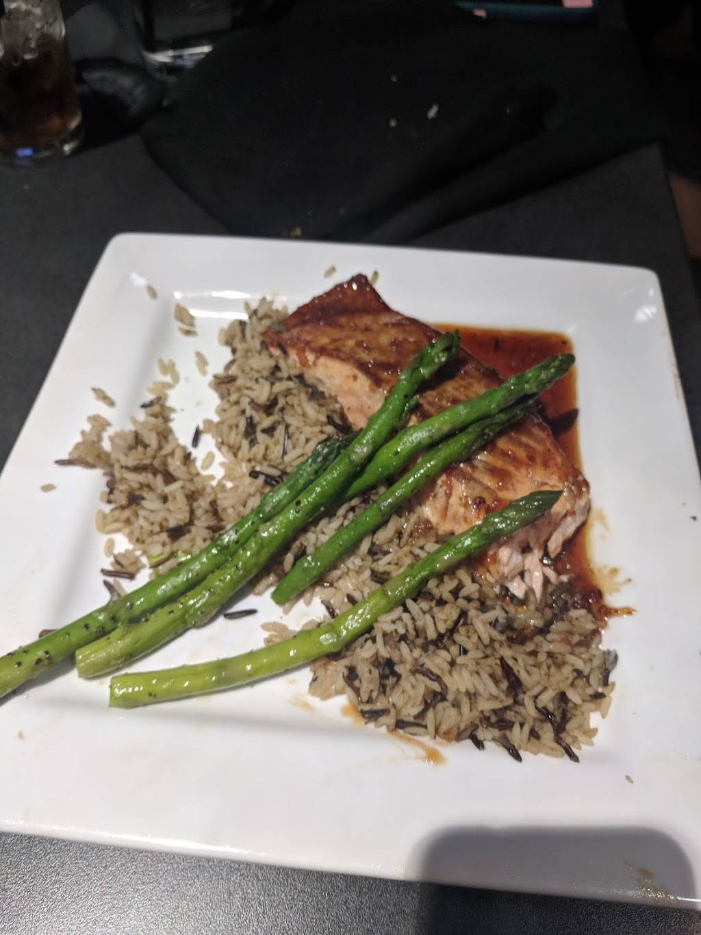 Black Rock Bar & Grill | restaurant | 5001 Monroe St, Toledo, OH 43623, USA | 4197207620 OR +1 419-720-7620